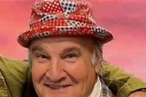 'Good Morning, Vietnam' Actor, Comedian Floyd Vivino Dead at 74