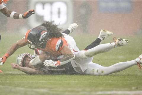 Mike Vrabel gives cagey answer about potential Drake Maye injury as Super Bowl 2026 looms