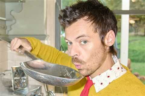 Harry Styles Adds New Dates to 2026 Tour, Ties Coldplay’s Wembley Stadium Record