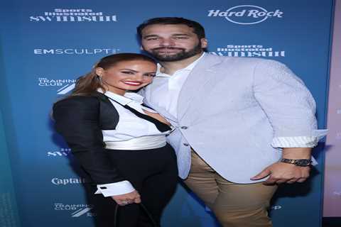 Model ex-wife who revealed NFL husband Matt Kalil’s manhood size cites ‘free speech’ in bid to toss ..