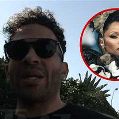 'Hollywood Unlocked's Jason Lee Says Nicki Minaj Is Weirdly Obsessed With D***