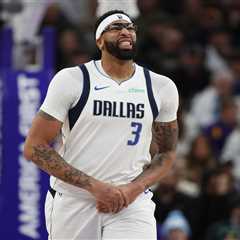 Mavericks ship Anthony Davis to Wizards in trade deadline bombshell