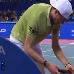 Speculation runs rampant after tennis star Ugo Humbert stops match to check phone in wild scene