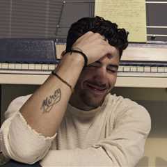 Nick Jonas Brings Out His ‘Sunday Best’: Stream It Now