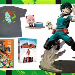 Crunchyroll Is Offering Up to 70% Off on Figures, Manga & Exclusive Merch During Warehouse Sale