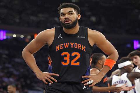 Knicks vs. Lakers prediction: NBA picks, odds, bets Sunday