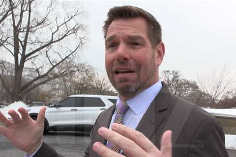 U.S. Rep Eric Swalwell Says Republicans Talk S*** About Trump In Gym