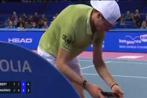 Speculation runs rampant after tennis star Ugo Humbert stops match to check phone in wild scene