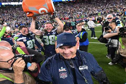 Bettors pounced on Super Bowl Gatorade prediction markets after NBC spoiled the color