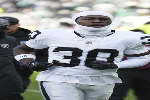 Raiders cornerback says ‘overseer’ Tom Brady has ‘steep presence’ in Las Vegas’ building
