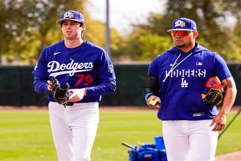 Brusdar Graterol expected to miss Opening Day while recovering from shoulder surgery