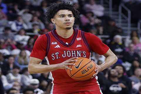 Oziyah Sellers provides offensive boost off bench in St. John’s win