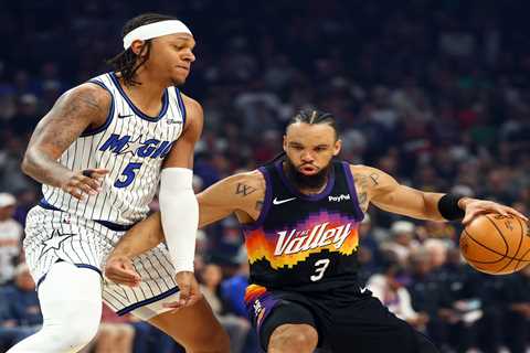 Suns star Dillon Brooks suffers broken hand in brutal injury blow