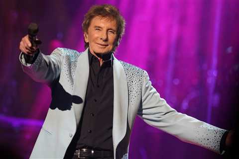 Barry Manilow Postpones Mores Shows After ‘Depressing’ Doctor’s Visit Following Cancer Surgery