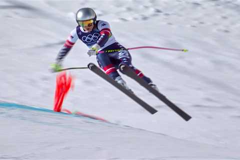 Lindsey Vonn claps back at ‘haters’ as she recovers from leg surgeries after Olympic crash