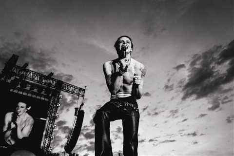 Yungblud Announces 2026 Bludfest Lineup, Expands Festival to New Location