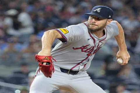 Braves sign Chris Sale to $27 million contract extension