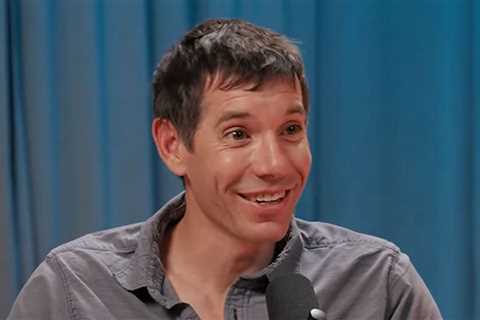 Alex Honnold Reveals His Method for Pooping While Climbing