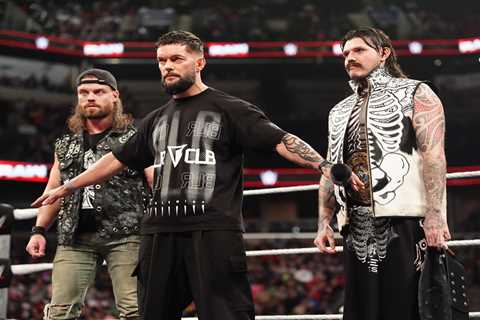 Finn Balor out to ‘completely rewrite’ WWE career narrative at Elimination Chamber with clock..