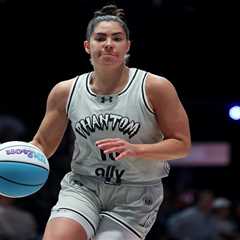 WNBA players back away from talk of strike as clock ticks on CBA deadline