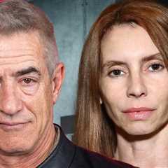 Dermot Mulroney Officially Single After Divorce From Prima Apollinaare