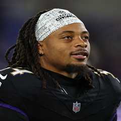 Chargers signing speedy running back for $9.5 million