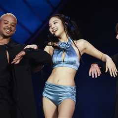 Looking to See BLACKPINK’s Jennie, Charli xcx & Lorde Live in Concert? Here’s Where to Buy..