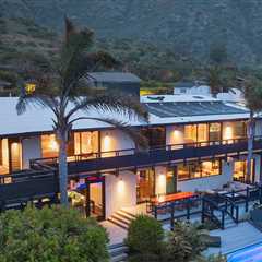 Orlando Bloom Lists His Malibu Home For $12M, See Inside!