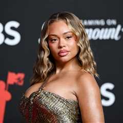 Latto Reveals Pregnancy With First Baby on ‘Big Mama’ Album Cover: ‘Thank You God’