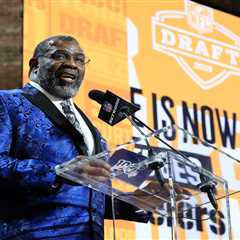Steelers squash rumor that franchise legend Joe Greene died