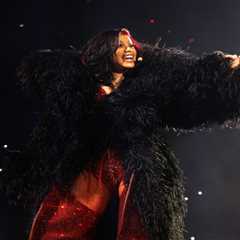 ‘I’m Just So Overwhelmed’: Cardi B Talks Sold-Out MSG Concerts on ‘Fallon’