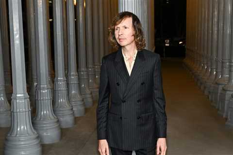 Beck Announces Symphony-Backed Australian Shows for 2026