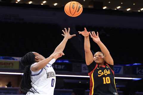 Jazzy Davidson’s shoulder injury clouds USC’s status for March Madness