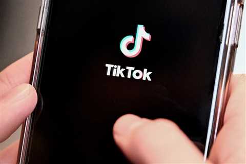 Apple Music and TikTok Team Up for ‘Play Full Songs’ Feature, Listening Parties