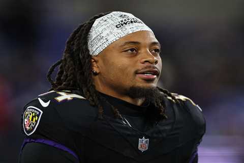 Chargers signing speedy running back for $9.5 million