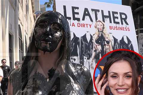 Bikini-Clad Courtney Stodden Gets Covered in Black Goo to Protest Leather, on Video