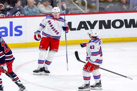 Towering Adam Edstrom impressing during Rangers’ experiment at center