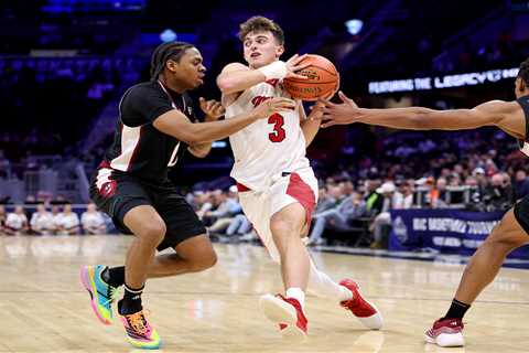 Miami Ohio gets into March Madness bracket as First Four team after coughing up undefeated season