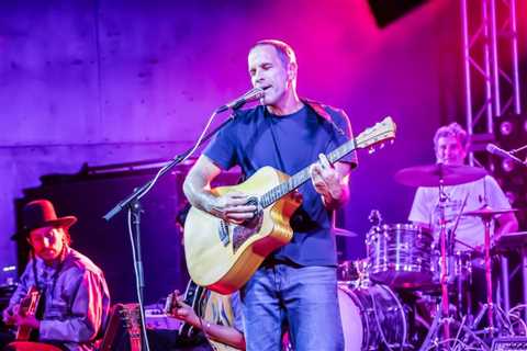 Jack Johnson’s ‘SURFILMUSIC’ Honors Friend Tamayo Perry, Who Died in Shark Attack