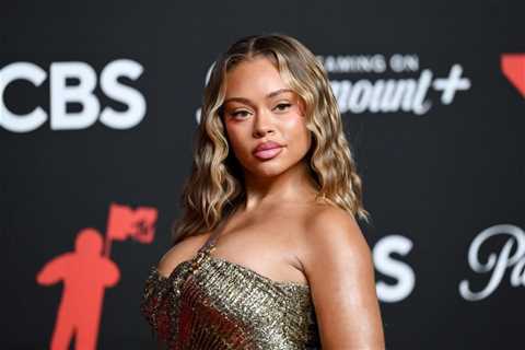 Latto Reveals Pregnancy With First Baby on ‘Big Mama’ Album Cover: ‘Thank You God’