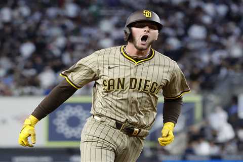 Target these bounce-back candidates for your fantasy baseball outfield