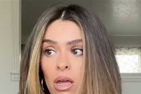 Taylor Frankie Paul Wears 'Can't Wait to Sleep With You' Sweatshirt