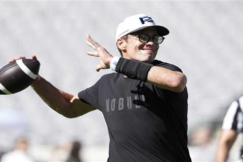 Tom Brady lays solid foundation to ensure Raiders’ success