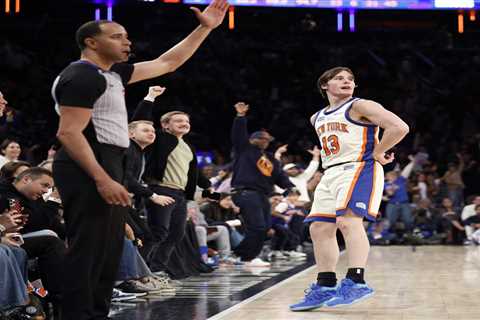Tyler Kolek dropped 42 points during the day — then had a crowd-pleasing Knicks moment at night