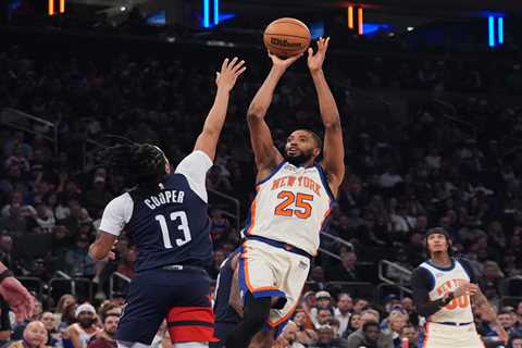 Josh Hart hits back at ‘unfair’ criticism toward Knicks teammate Mikal Bridges