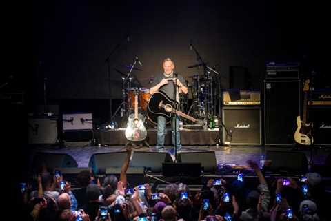 Bruce Springsteen Lends ‘Born in the U.S.A.’ to ACLU For Birthright Citizenship Video Ahead of..