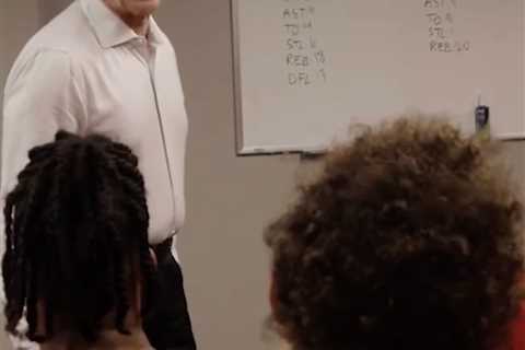 Coaches screaming at March madness players isn’t harsh — it’s inspiring, and the traditional..