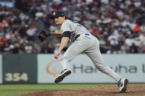 Max Fried’s gem, second-inning outburst propel Yankees to blowout Opening Day win over Giants