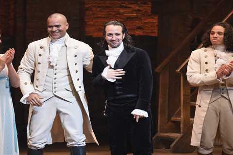 ‘Hamilton’s’ George Washington botches national anthem before Mets Opening Day