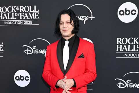 Jack White Mocks Trump’s Plan to Sign U.S. Currency: ‘Small Hands’